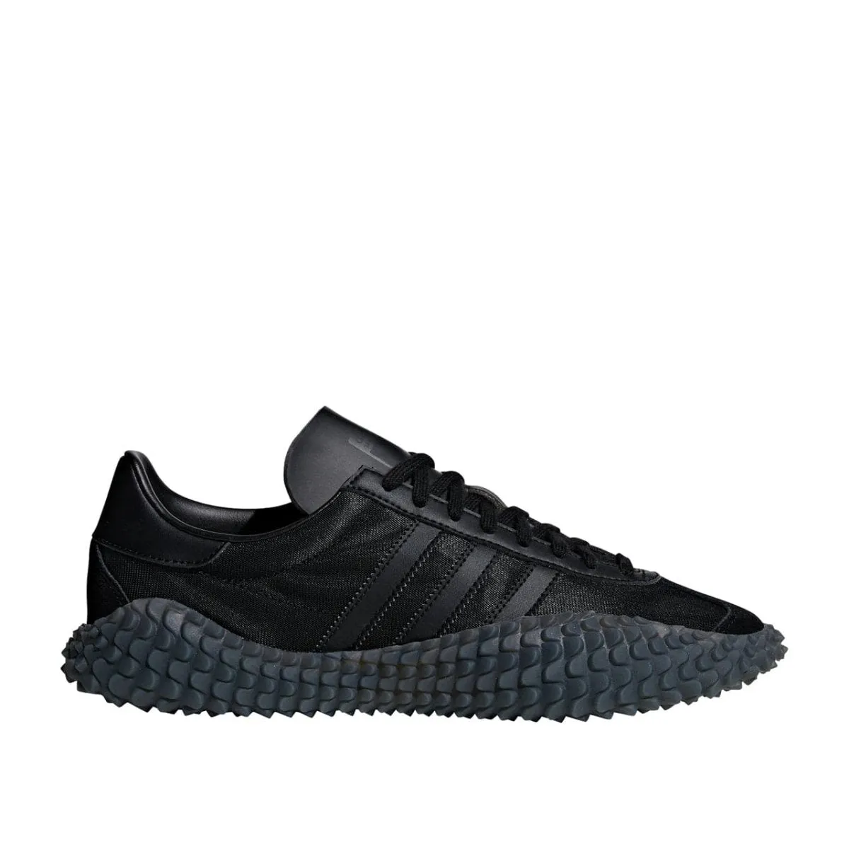 Adidas Country x Kamanda (Schwarz)