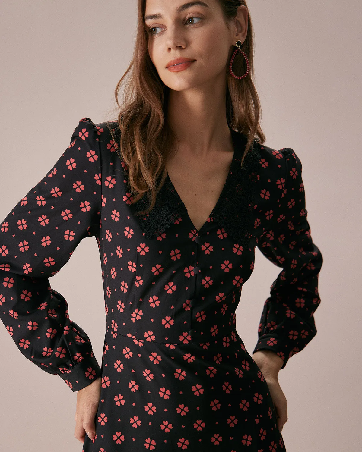 The Black Four-leaf Clover Print Midi Dress